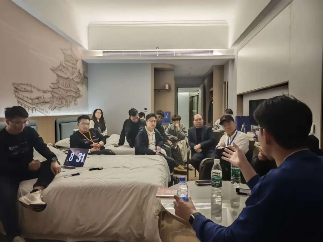 An image to describe post